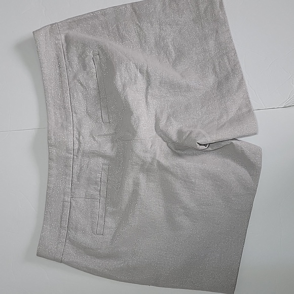 BANANA REPUBLIC FACTORY METALLIC SHORT/SIZE 4 - Picture 4 of 10